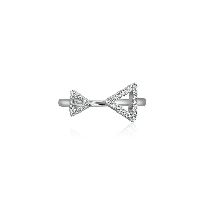 18k Gold Double Arrow Diamond Ring