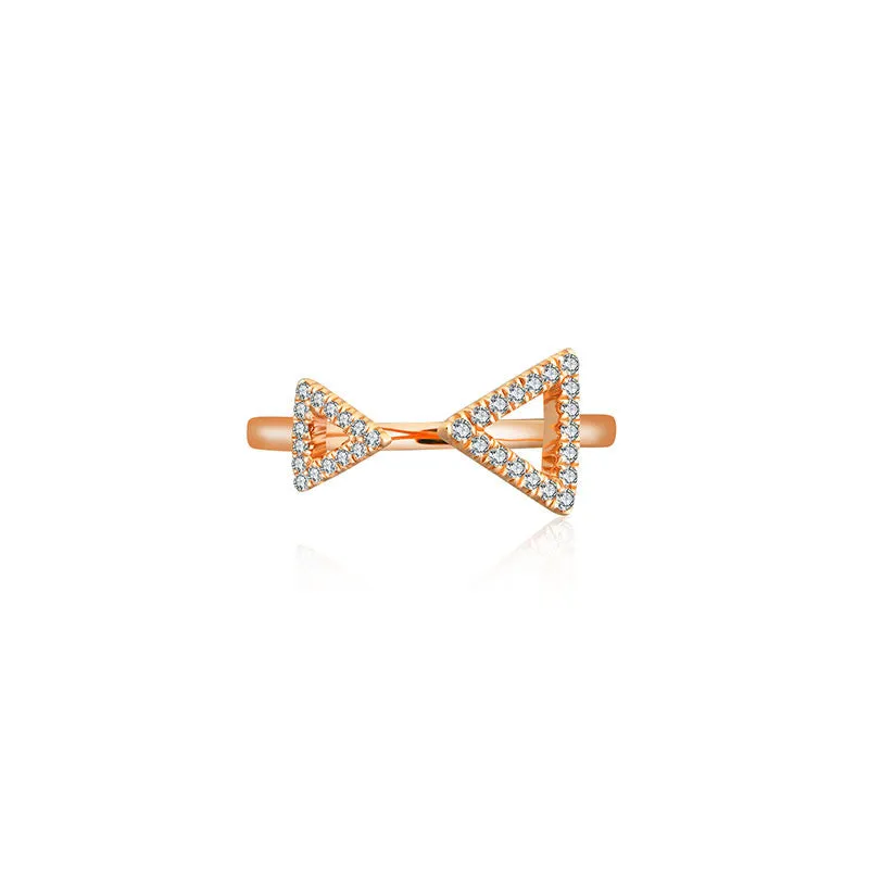 18k Gold Double Arrow Diamond Ring