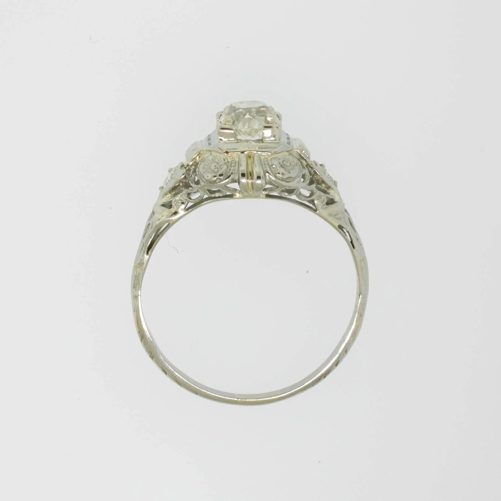 18K White Gold Old Mine Cut Diamond (~.64 center) Filigree Ring Size 7 Preowned