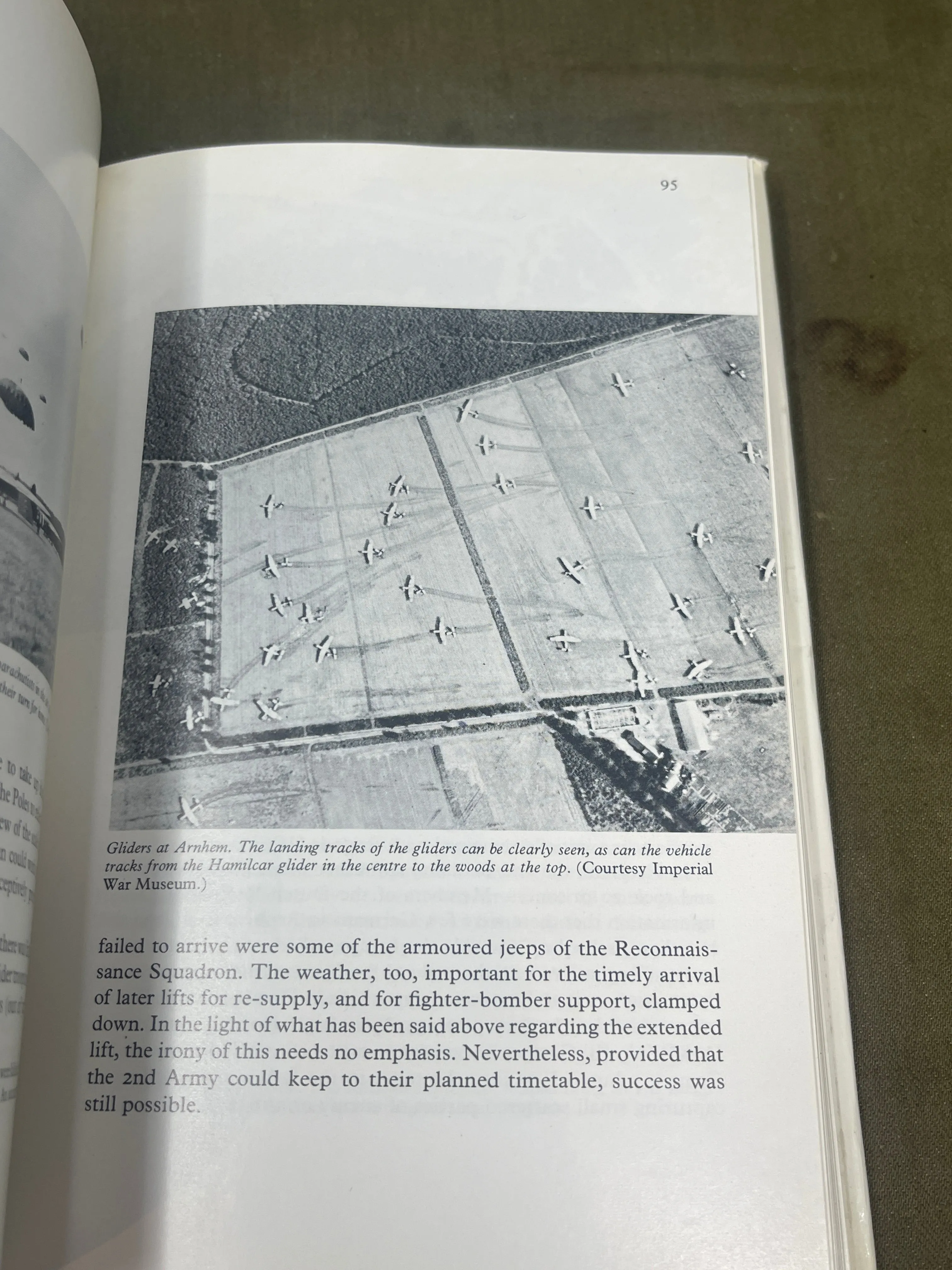 Famous Regiments The Red Devils by Lt-General Sir Brian Horrocks
