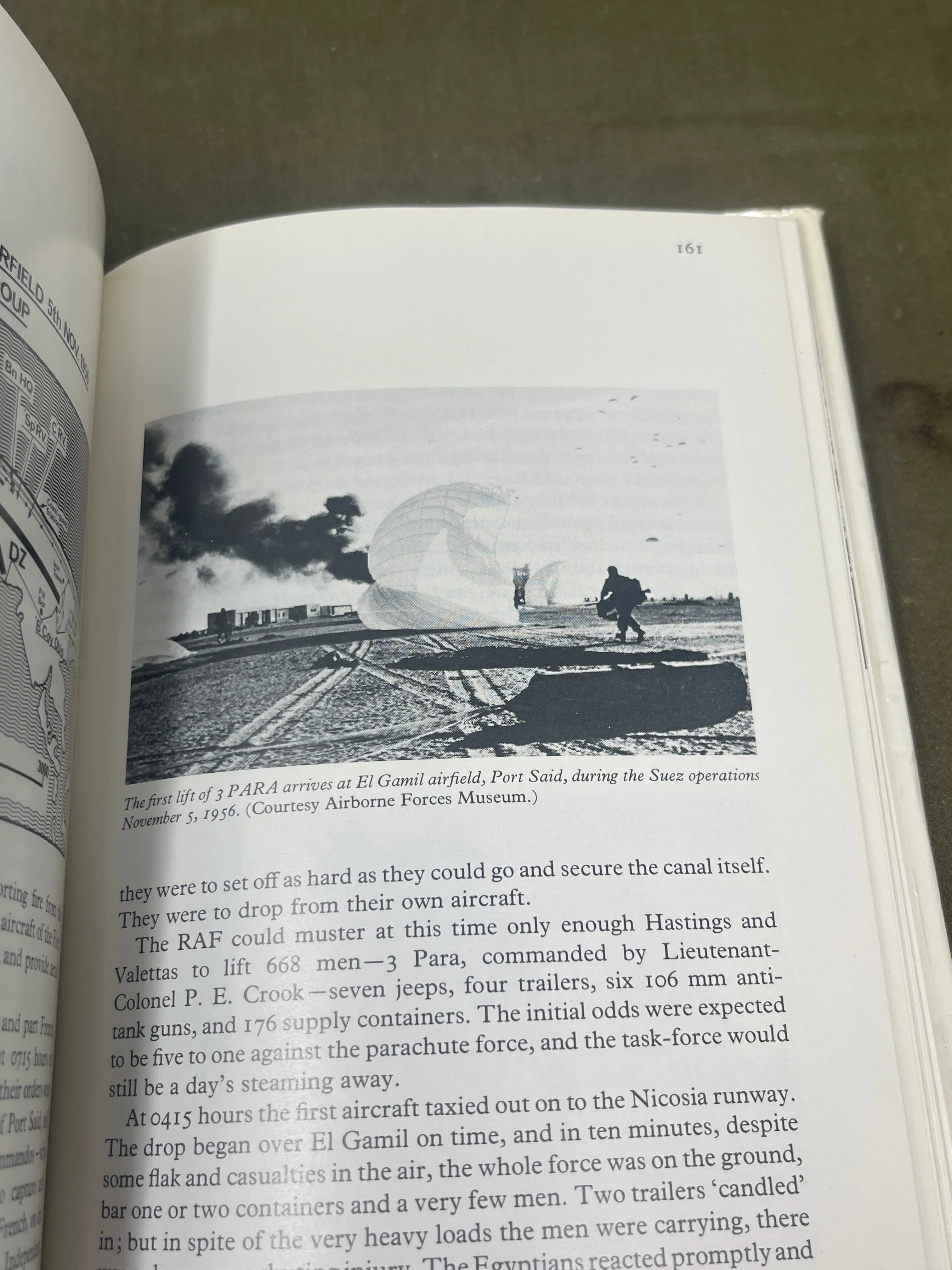 Famous Regiments The Red Devils by Lt-General Sir Brian Horrocks