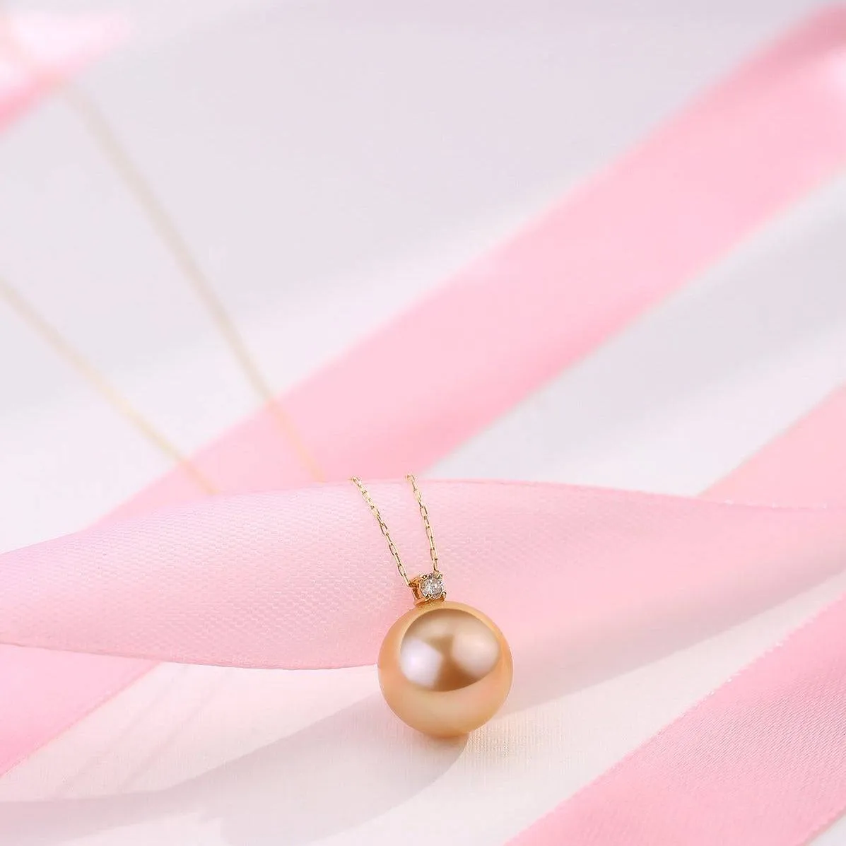 Golden South Sea Pearl & Sasha Pendant