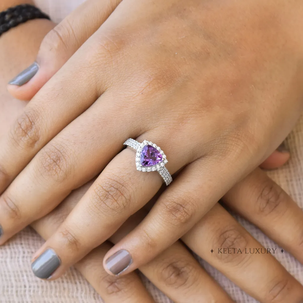 Trillion Aura - Amethyst Ring